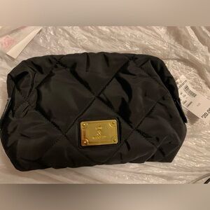 Dressbarn Kiss & Makeup bag NWT Black